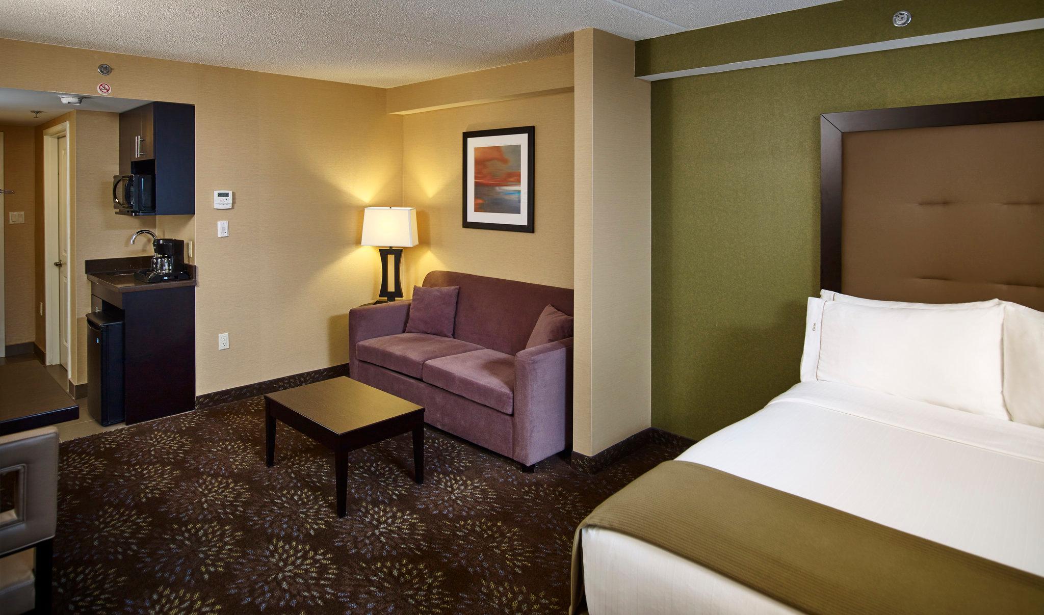 Holiday Inn Express And Suites Timmins By Ihg Exterior foto