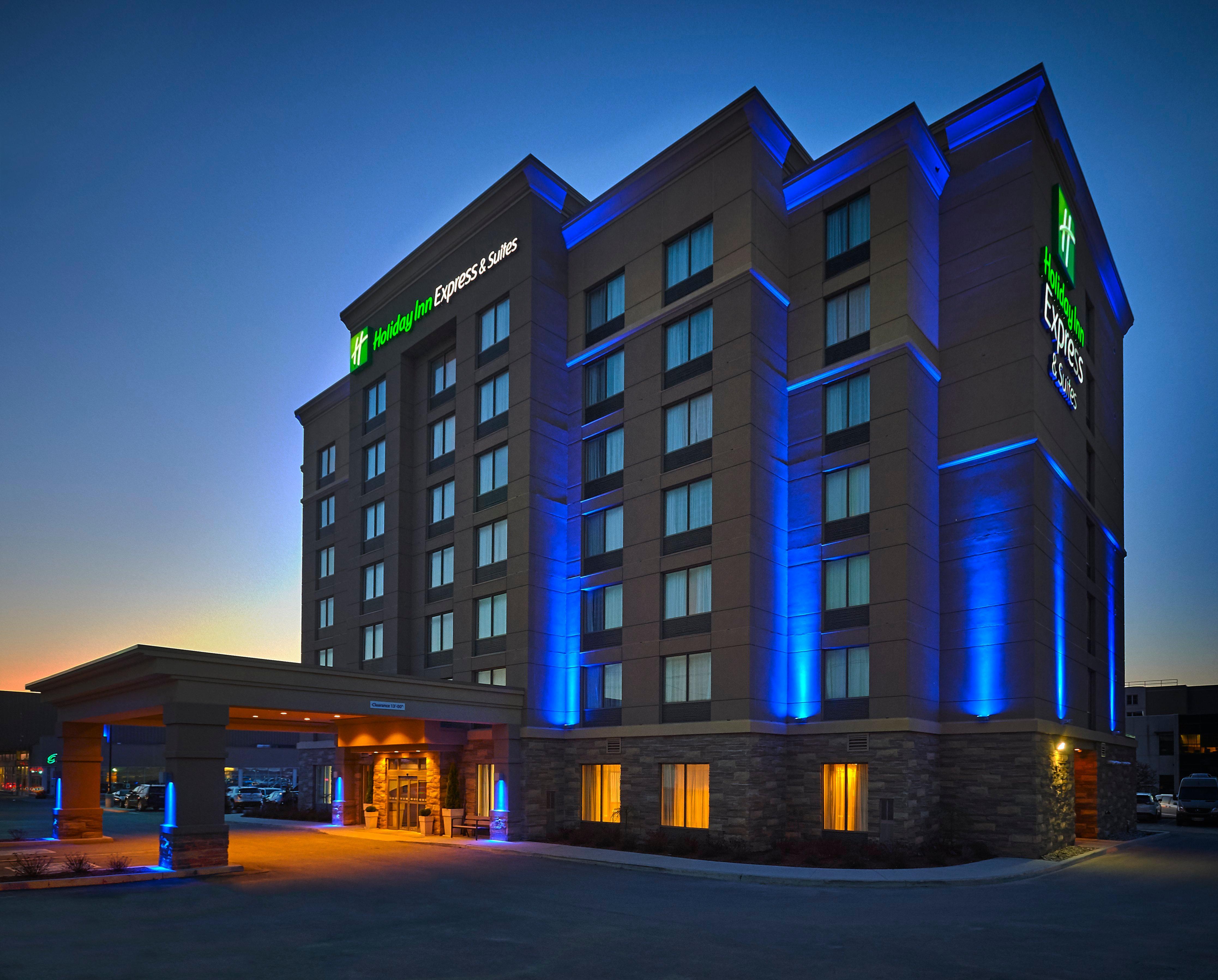 Holiday Inn Express And Suites Timmins By Ihg Exterior foto