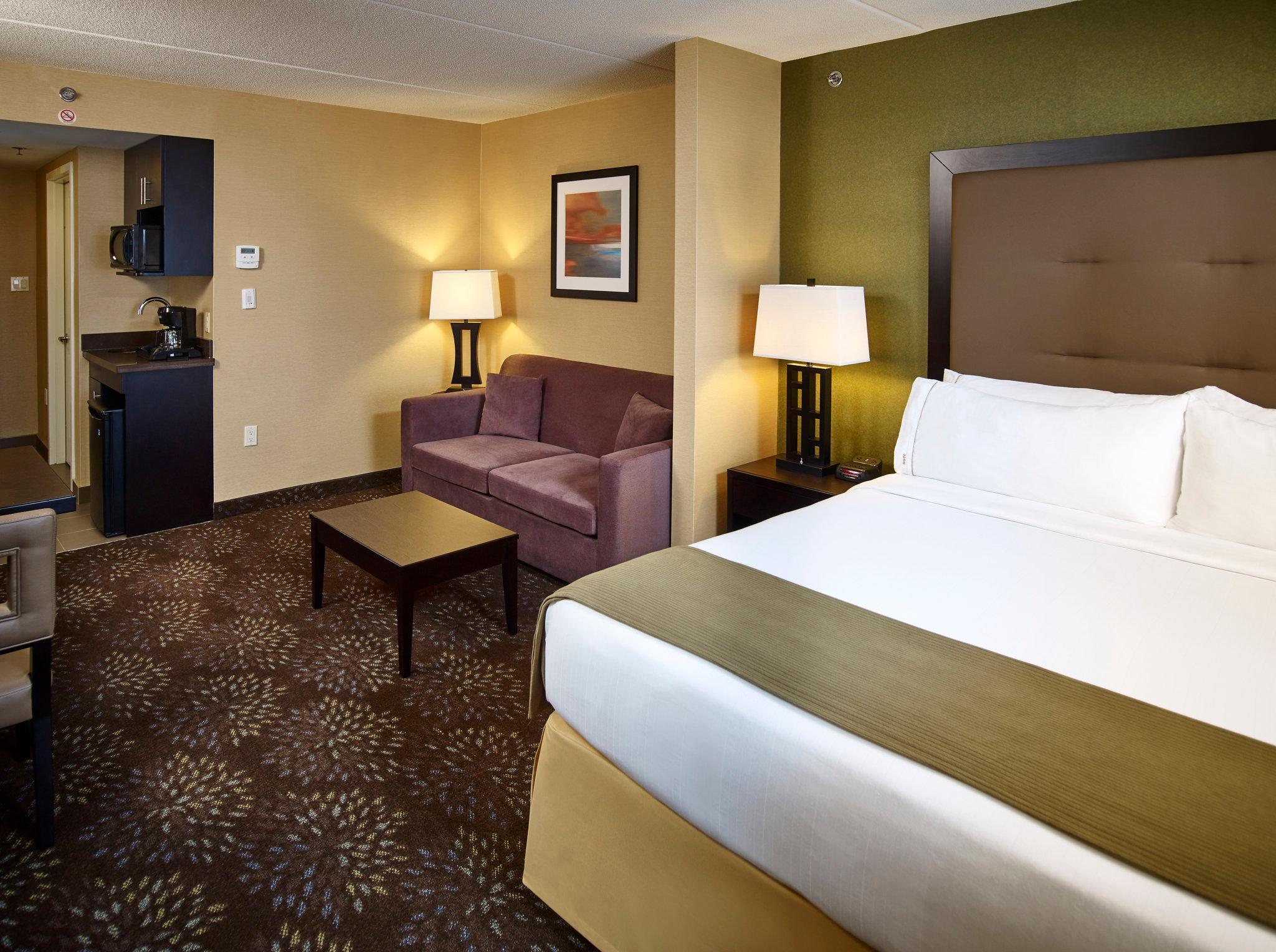 Holiday Inn Express And Suites Timmins By Ihg Exterior foto