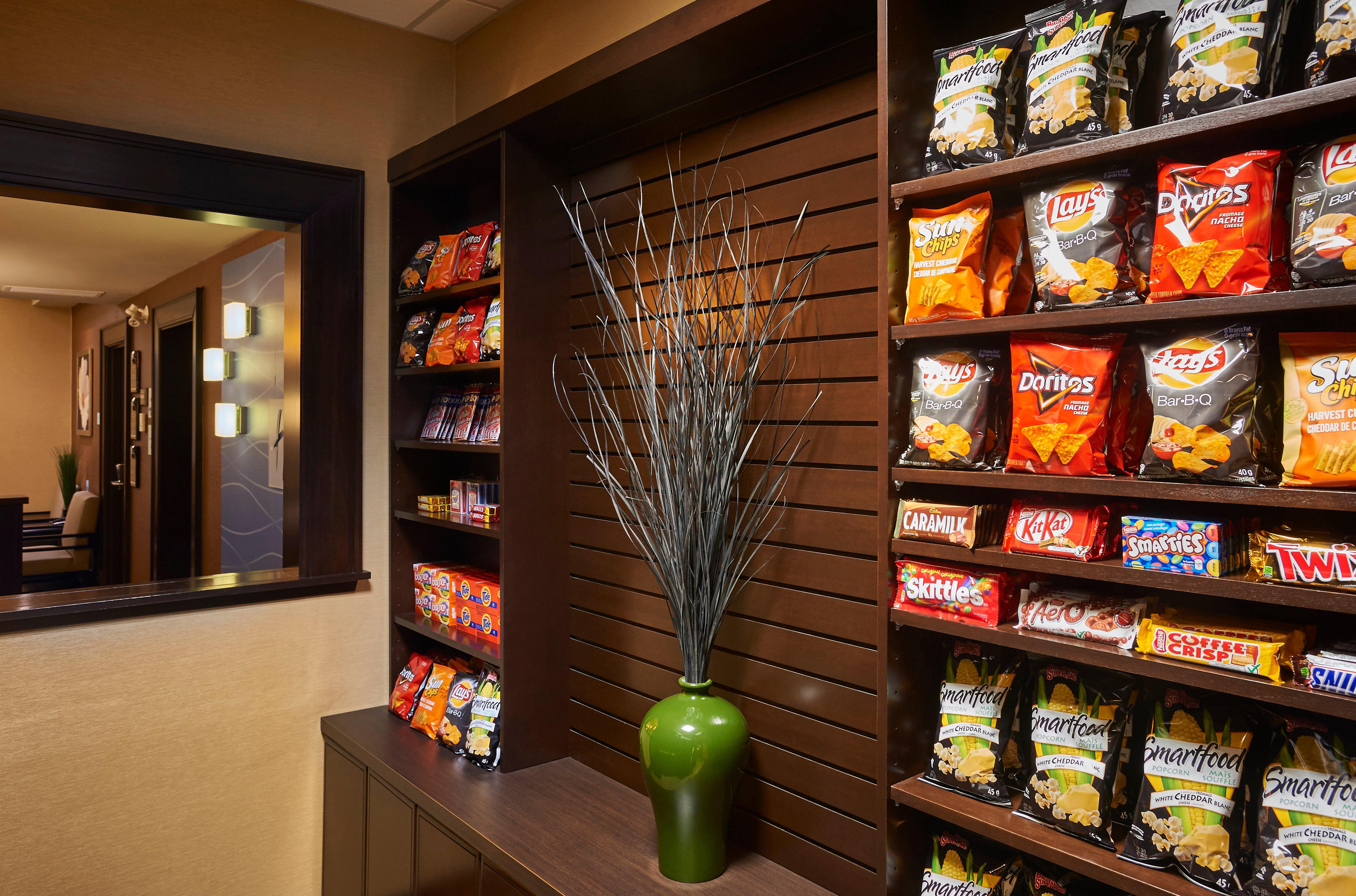 Holiday Inn Express And Suites Timmins By Ihg Exterior foto
